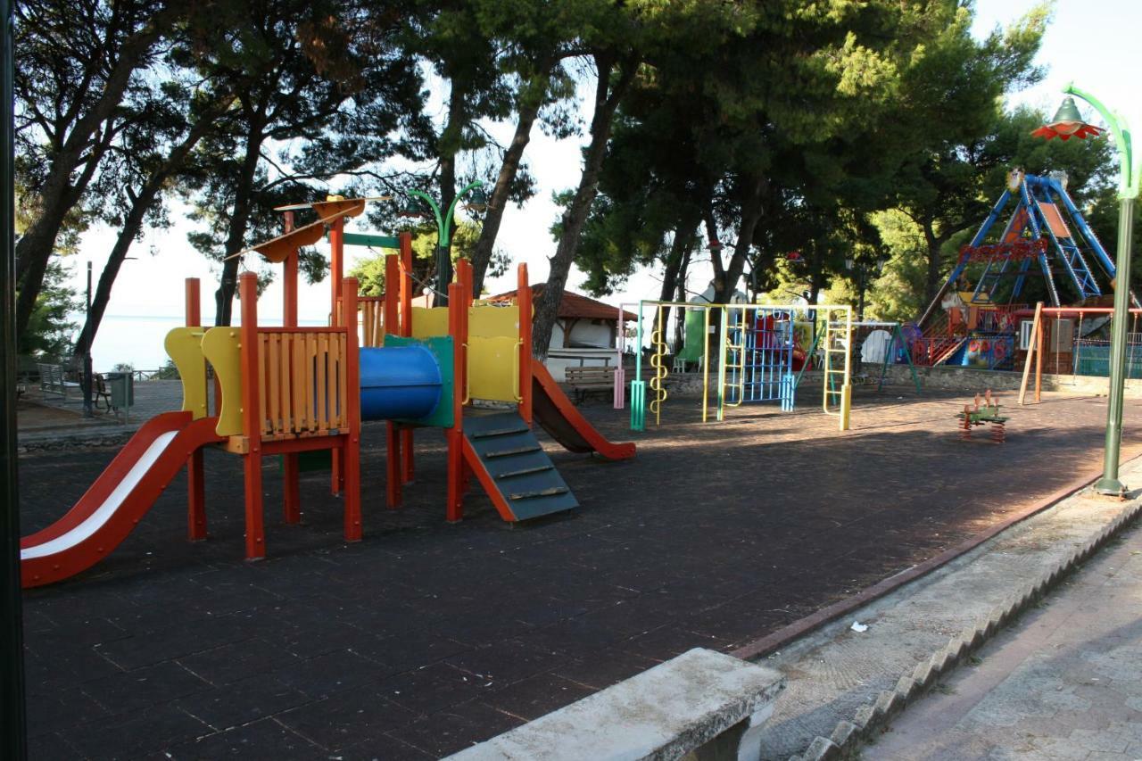 Cosy Apartment By The Sea Metamorfosi (Sithonia) Exterior foto