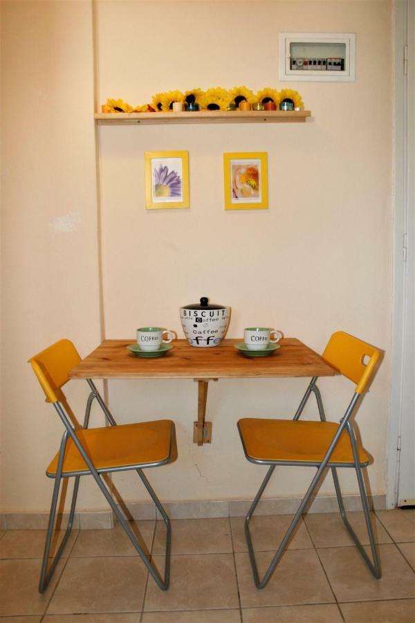 Cosy Apartment By The Sea Metamorfosi (Sithonia) Exterior foto